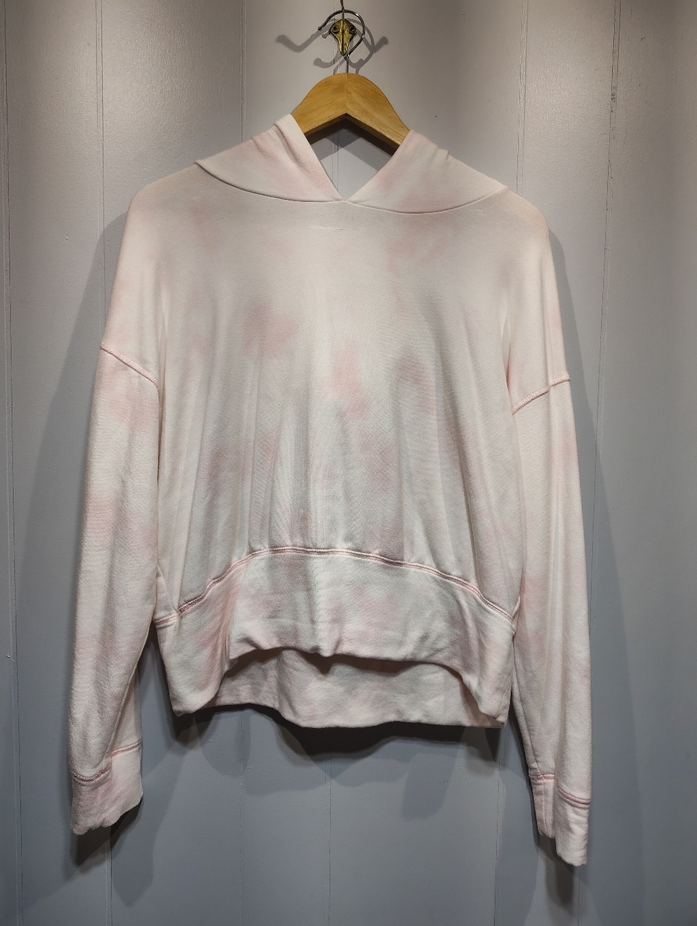 Aerie OFFLINE Pink Tie Dye Cropped Hoodie Medium Soft Modal Athleisure Pullover